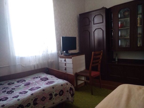 Rent a room in Kyiv near Metro Vasylkivska per 1100 uah. 