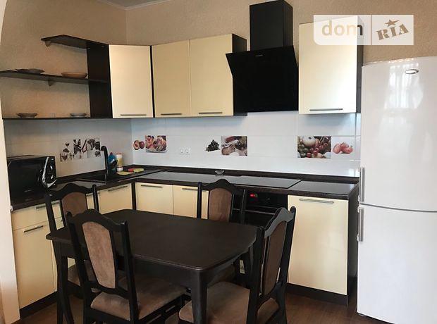 Rent an apartment in Mykolaiv on the St. Lazurna per 7000 uah. 