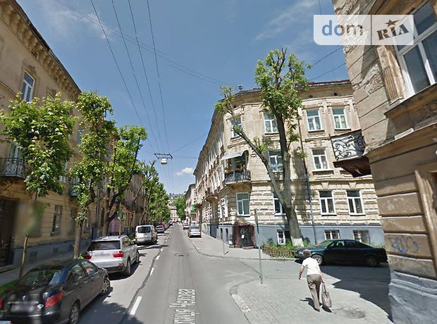 Rent daily an apartment in Lviv on the St. Chekhova per 250 uah. 