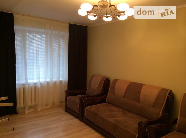 Rent daily an apartment in Vinnytsia on the lane Akademika Yanhelia per 400 uah. 