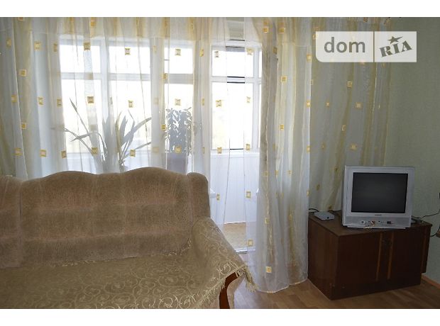 Зняти подобово квартиру в Хмельницькому на вул. Водопровідна за 450 грн. 