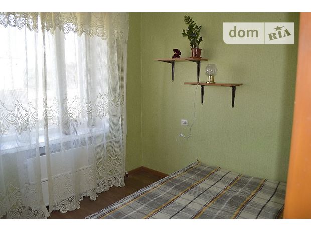 Зняти подобово квартиру в Хмельницькому на вул. Водопровідна за 450 грн. 