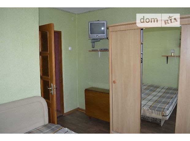 Снять посуточно квартиру в Хмельницком на ул. Водопроводная за 450 грн. 
