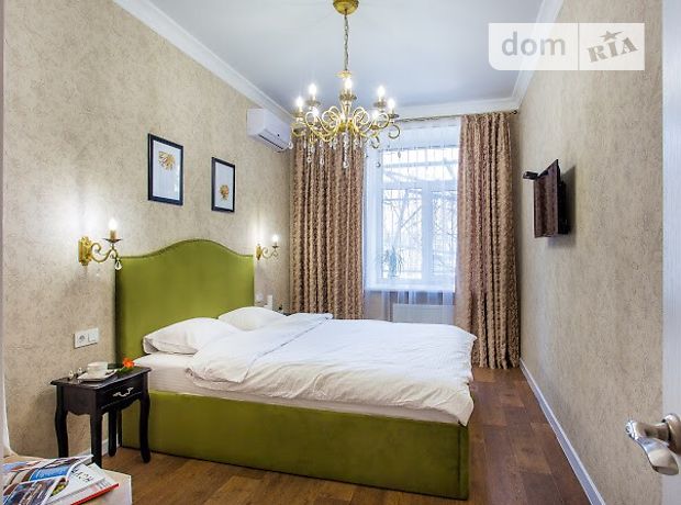 Зняти подобово квартиру в Миколаєві на вул. Московська за 1000 грн. 