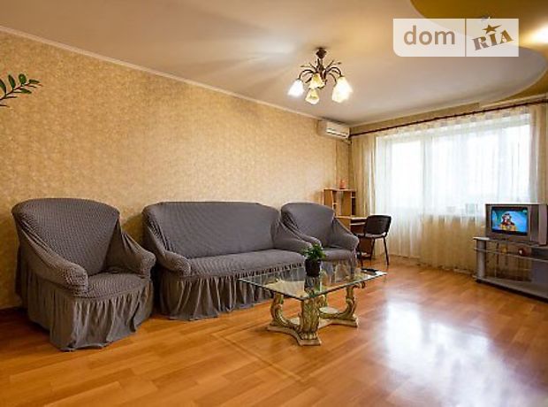 Зняти подобово квартиру в Миколаєві на вул. Садова за 450 грн. 