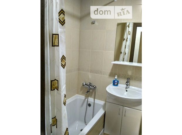 Rent daily an apartment in Mykolaiv on the St. 1 Pozdovzhnia 44-а per 450 uah. 
