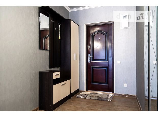 Снять посуточно квартиру в Николаеве на ул. Московская 14 за 650 грн. 