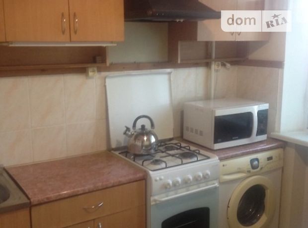 Rent daily an apartment in Berdiansk on the St. Morska 21 per 350 uah. 