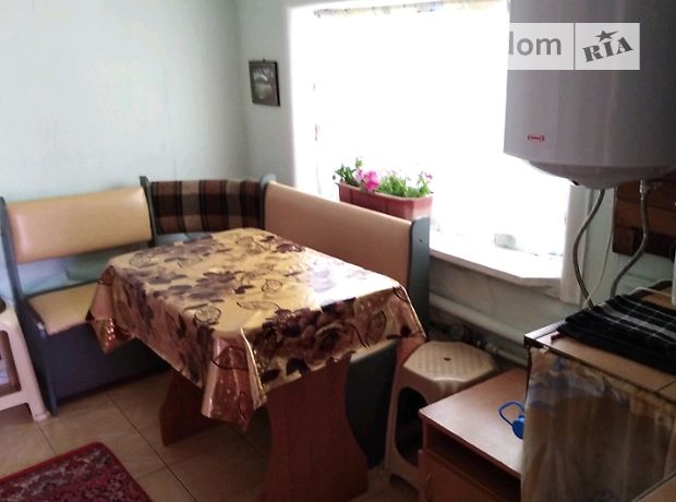 Rent daily a house in Berdiansk on the St. Berdianska per 2700 uah. 