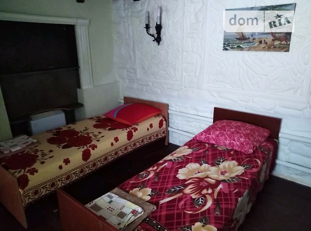 Rent daily a house in Berdiansk on the St. Berdianska per 2700 uah. 