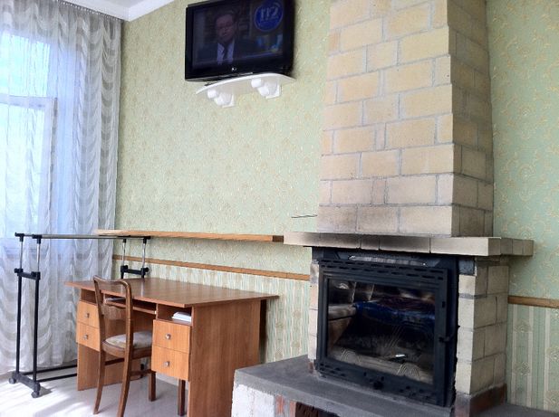 Rent daily a room in Kyiv on the St. Velyka Vasylkivska per 130 uah. 