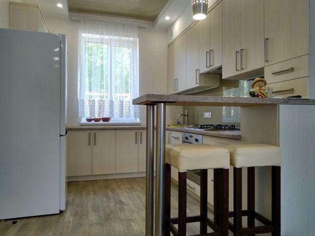 Rent daily a house in Kharkiv on the St. Chernivetska 4 per 2000 uah. 