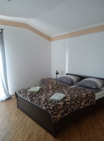 Rent daily a house in Lviv on the St. Biliashivskoho per 600 uah. 