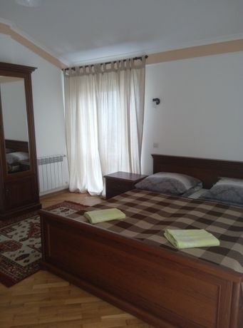 Rent daily a house in Lviv on the St. Biliashivskoho per 600 uah. 