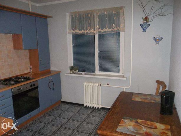 Снять посуточно квартиру в Черкассах на ул. Героев Днепра за 450 грн. 