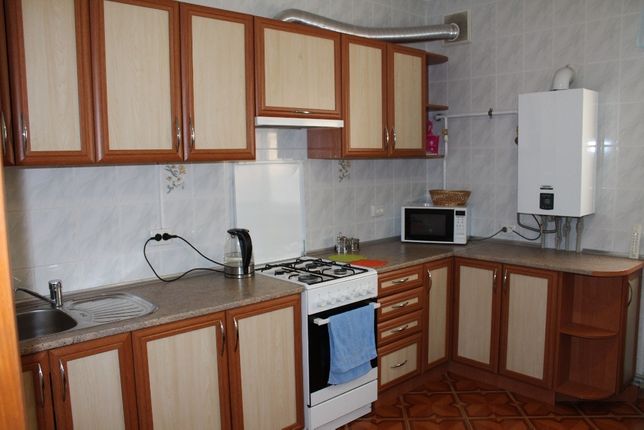 Rent daily a house in Cherkasy per 1300 uah. 