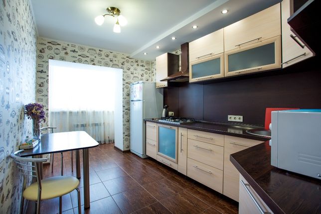 Rent daily an apartment in Mykolaiv on the St. Soborna per 600 uah. 