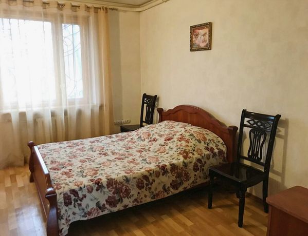 Rent daily a house in Mykolaiv on the St. Vidrodzhennia (Matviivka) per 2100 uah. 