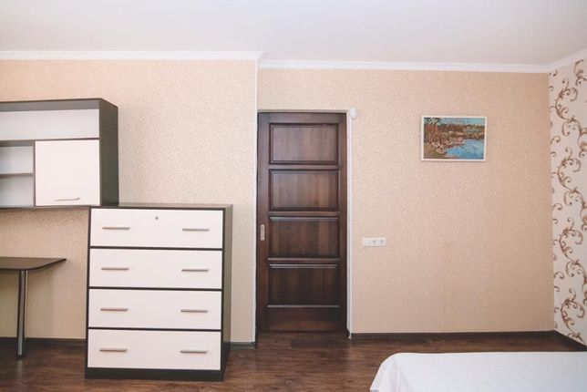 Rent daily an apartment in Sumy on the St. Illinska per 329 uah. 