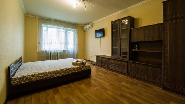 Rent daily an apartment in Kyiv on the St. Tymoshenka marshala 5 per 650 uah. 