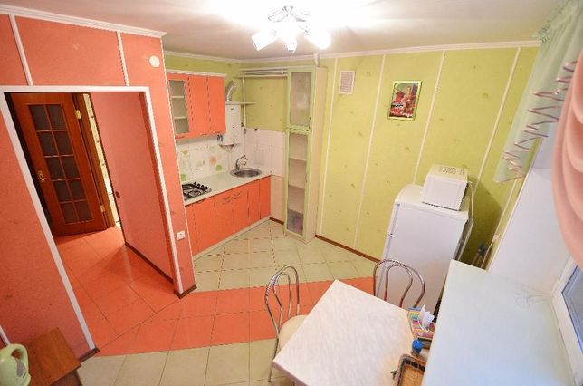 Зняти подобово квартиру в Миколаєві на вул. Соборна за 399 грн. 