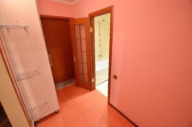 Rent daily an apartment in Mykolaiv on the St. Soborna per 399 uah. 