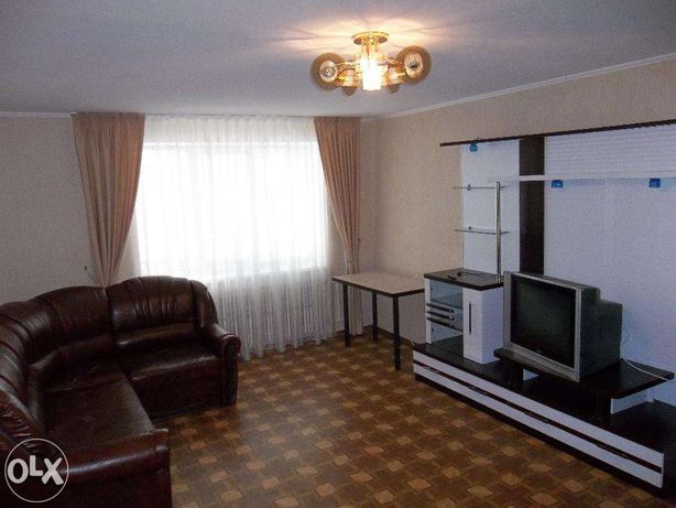 Rent daily an apartment in Cherkasy on the St. Heroiv Dnipra per 600 uah. 