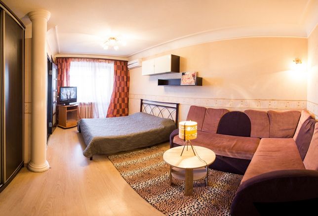 Rent daily an apartment in Kharkiv on the St. Lermontovska 38 per 400 uah. 