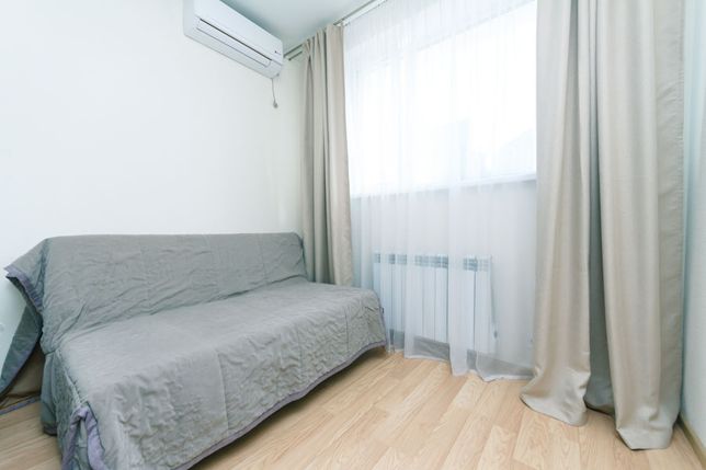 Rent daily an apartment in Kyiv on the St. Bohomoltsia Akademika 41 per 600 uah. 