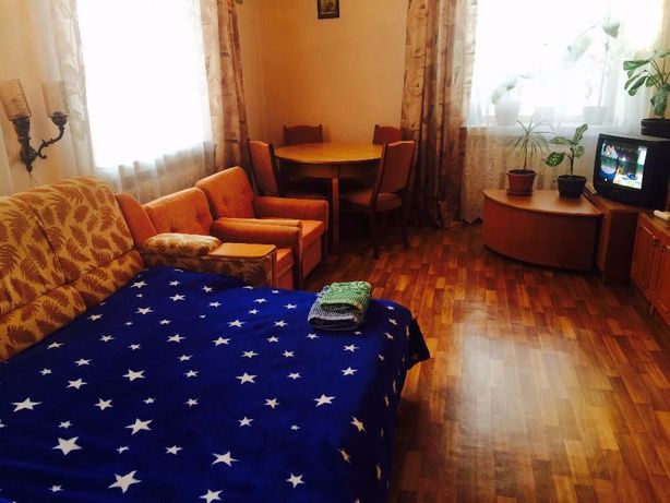 Rent daily an apartment in Cherkasy on the St. Vernyhory per 449 uah. 