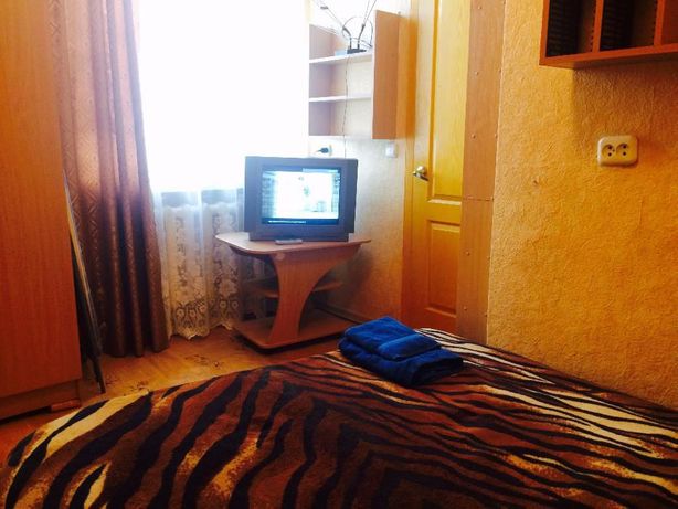 Rent daily an apartment in Cherkasy on the St. Vernyhory per 449 uah. 