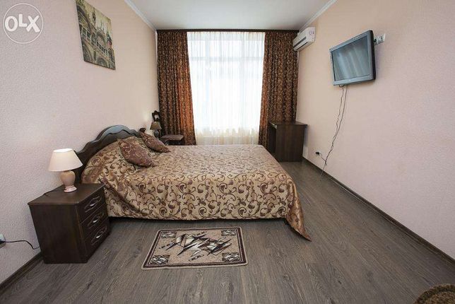 Rent daily an apartment in Kyiv on the St. Tumaniana Ovanesa 3 per 699 uah. 