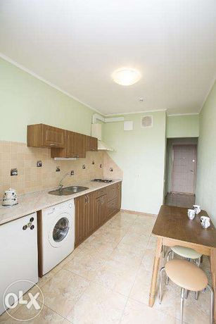 Rent daily an apartment in Kyiv on the St. Tumaniana Ovanesa 3 per 699 uah. 