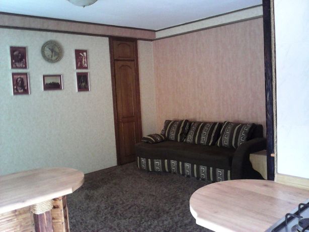 Rent daily an apartment in Kyiv on the Blvd. Druzhby Narodiv 3 per 650 uah. 