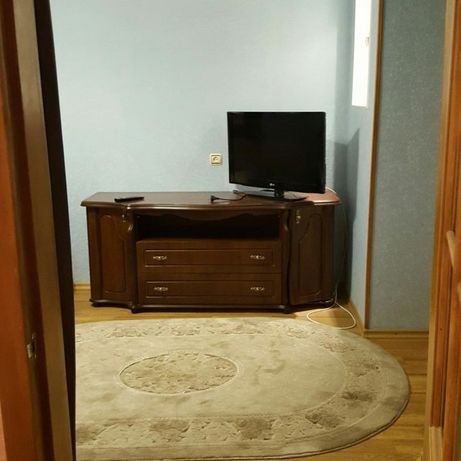 Rent daily an apartment in Kherson on the St. Universytetska per 650 uah. 