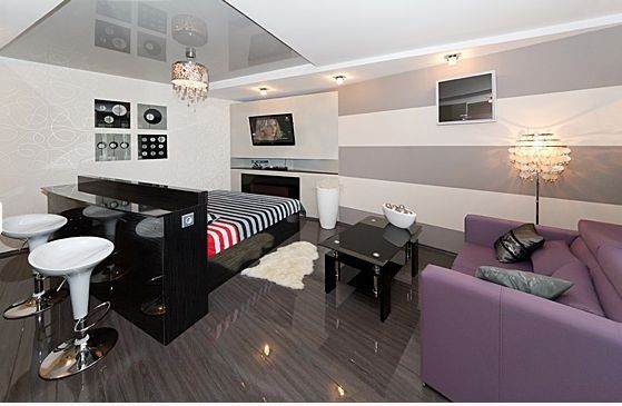 Rent daily an apartment in Kyiv on the St. Hospitalna 2 per 1200 uah. 