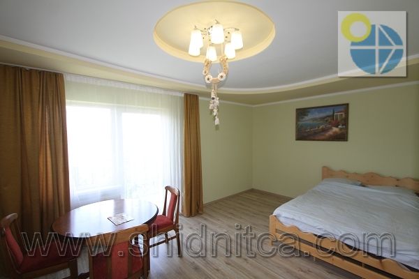Rent daily a room in Zhytomyr on the St. Budynky ofitserskoho skladu per 250 uah. 