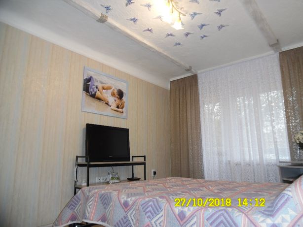 Снять посуточно квартиру в Хмельницком на ул. Хмельницкого Богдана 82 за 450 грн. 