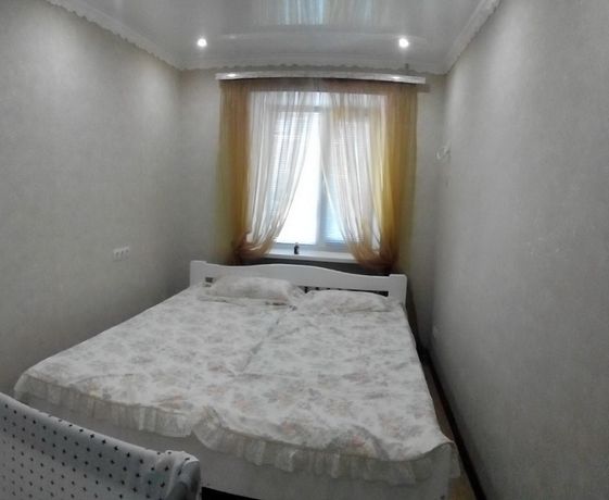 Rent daily an apartment in Berdiansk on the Avenue Azovskyi per 350 uah. 