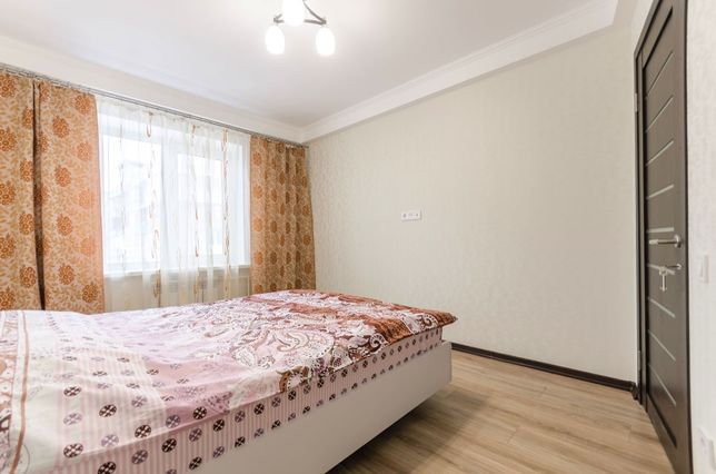 Снять посуточно квартиру в Киеве на проспект Оболонский за 1100 грн. 
