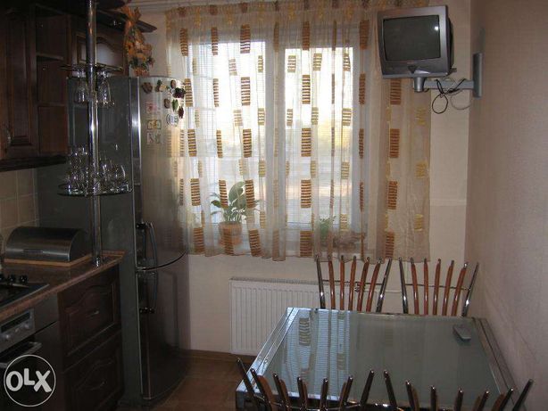 Rent daily an apartment in Cherkasy on the St. Heroiv Dnipra per 600 uah. 