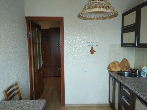 Rent daily an apartment in Zhytomyr on the St. Velyka Berdychivska per 450 uah. 