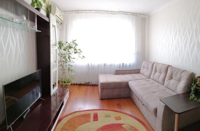 Rent daily an apartment in Berdiansk on the St. Berdianska 14/1 per 400 uah. 