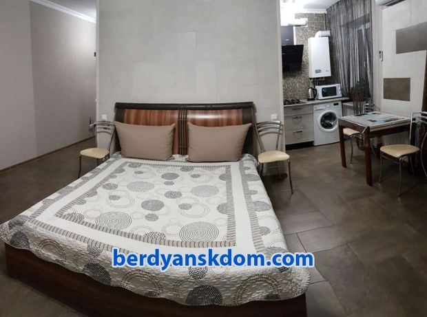 Rent daily an apartment in Berdiansk on the St. Horkoho 47 per 600 uah. 