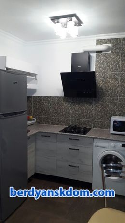 Rent daily an apartment in Berdiansk on the St. Horkoho 47 per 600 uah. 