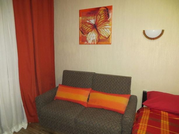 Rent daily an apartment in Kyiv on the St. Politekhnichna per 600 uah. 