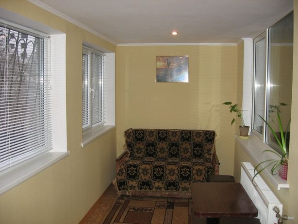 Rent daily an apartment in Cherkasy on the lane Sedova 1 per 350 uah. 