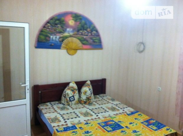 Снять посуточно квартиру в Одессе на ул. Дача Ковалевского 119 за 600 грн. 