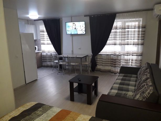Rent daily an apartment in Zaporizhzhia on the St. Stalevariv 32 per 650 uah. 