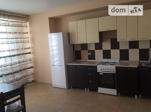 Rent daily an apartment in Odesa on the St. Prokhorovska per 400 uah. 